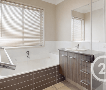 Low-Maintenance Living in a Prime North Lakes Location - Photo 6