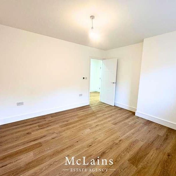 Bed Flat On Seymour Ave, Luton, Bedfordshire, LU1 - Photo 1