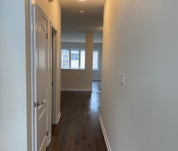 For Lease - 27 Wintergreen Crescent, Haldimand, Ontario - Photo 6