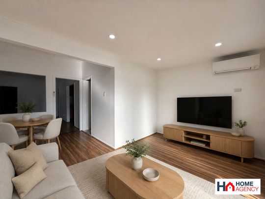 Spacious Two Bedroom Granny Flat in a Convenient Location - Photo 1
