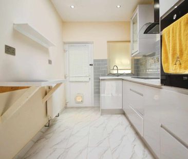 Dixon Street, Swindon, Swindon, SN1 - Photo 1
