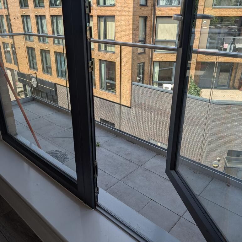 3 bedroom apartment to rent - Photo 1