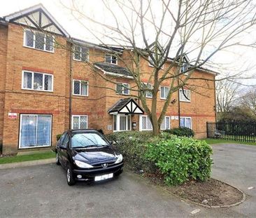 Heathfield Drive, Mitcham, London, CR4 - Photo 1