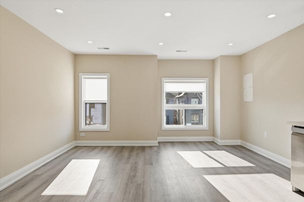 For Lease - 489 Cannon Street Unit# 3, Hamilton, Ontario - Photo 1