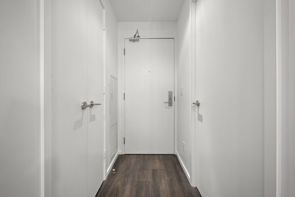 For Lease - 8 Charlotte Street Unit# 415, Toronto, Ontario - Photo 1