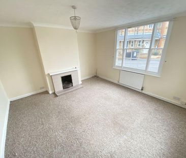 2 bedroom semi-detached house to rent - Photo 6