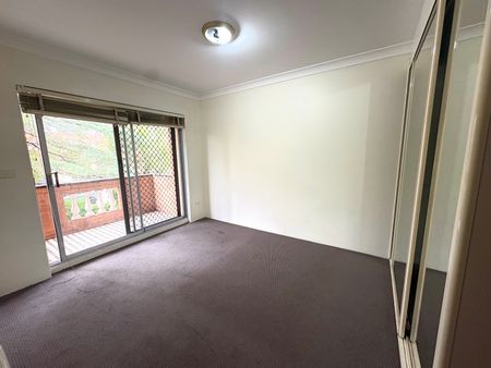 1/21-23 Fifth Avenue, Campsie NSW 2194 - House For Rent | Domain - Photo 3