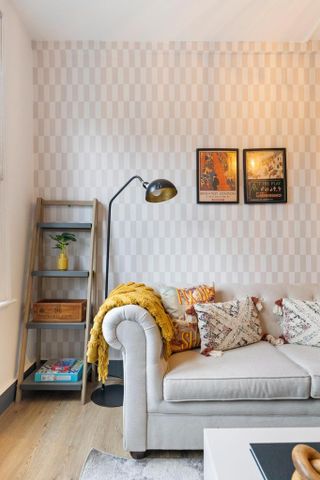 1 bedroom serviced apartment to rent - Photo 2