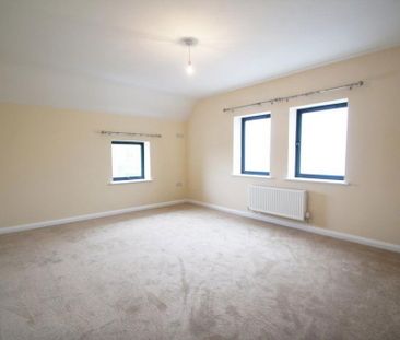 3 bedroom detached house to rent - Photo 5