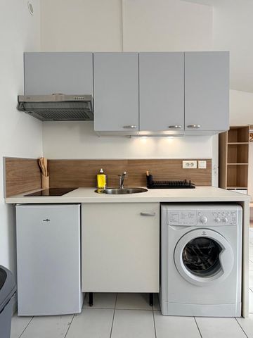 Location Appartement 1 pièce Meublé 23m² MONTPELLIER 34000 - Photo 4