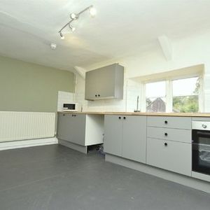 High Street, Winterbourne, Bristol, Gloucestershire, BS36 - Photo 2
