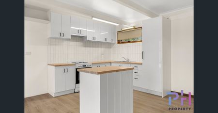 UPDATED UNIT IN GREAT LOCATION - Photo 5