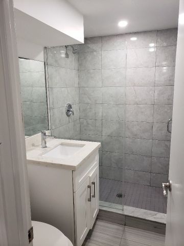 For Lease - 182 Acton Avenue, Toronto, Ontario - Photo 5
