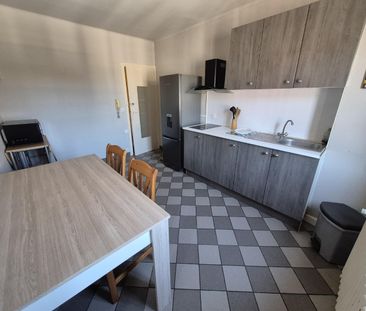 Location Appartement 1 pièce 25m² CAMBRAI 59400 - Photo 4