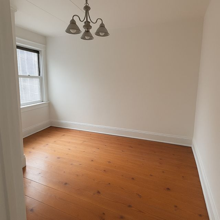 For Lease - 457 Queen Street, Toronto, Ontario - Photo 4