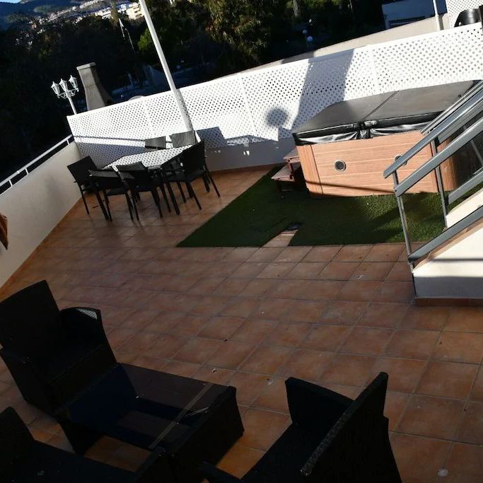 1 room luxury Apartment for rent in Benalmádena, Andalusia - Photo 1