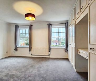 Belle Vue Close, Staines, Middlesex, TW18 2HY - Photo 1