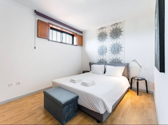 Rua Pinhal, Vila Nova de Gaia, Porto 4405 - Photo 1