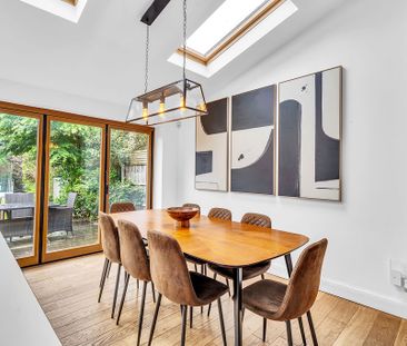 5 Bed Terraced House, Aylward Road, SW20 - Photo 5