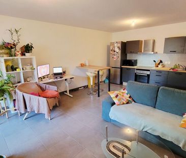 Location Appartement 3 pièces 59m² MONT DE MARSAN 40000 - Photo 3