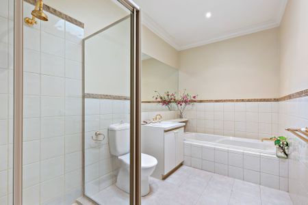 Unit 2/78 Rostrevor Parade, Mont Albert North. - Photo 5