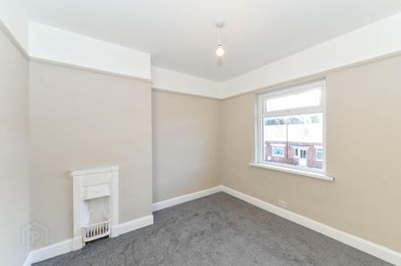 14 Strandburn Drive, Belfast, BT4 1NA - Photo 3