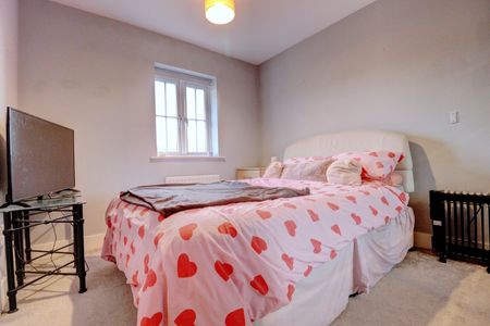 2 bedroom mid terraced house to rent, - Photo 5