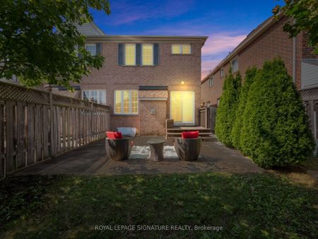 For Lease - 5015 Dubonet Drive, Mississauga, Ontario - Photo 4