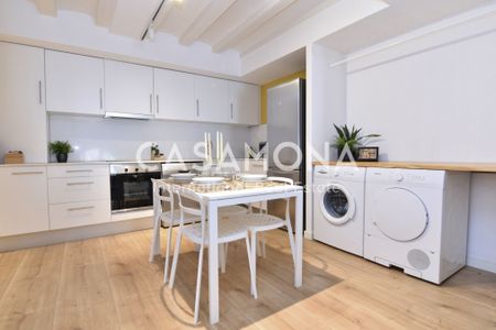 Elegant 1 Bedroom Apartment in Port Vell - Photo 2