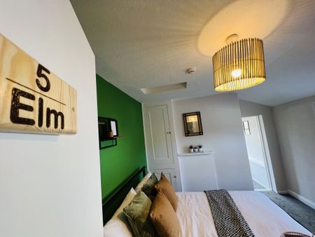 BEDROOM 3 – LARGE DOUBLE - Photo 2