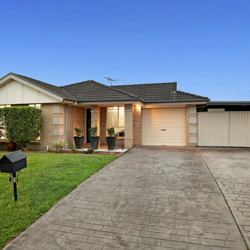 53 Coburn Circuit, - Photo 1