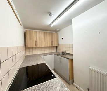 2 Bedroom Maisonette To Rent - Photo 3