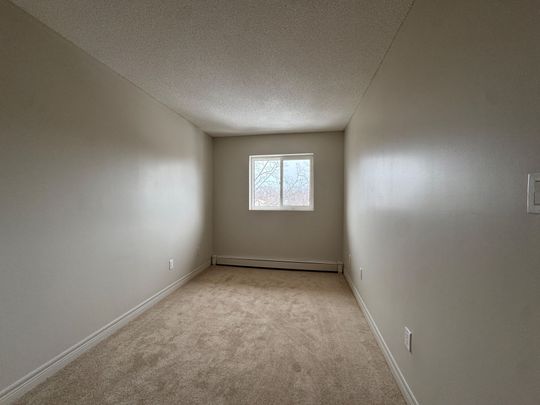 For Lease - 87 Rockwood Avenue Unit# 402, St. Catharines, Ontario - Photo 1