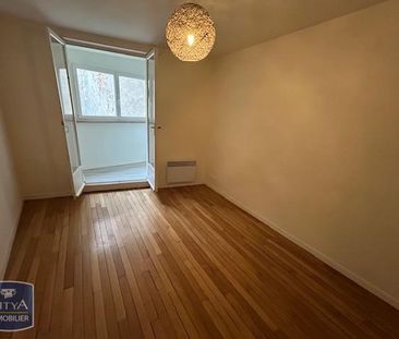 Location Appartement 3 pièces 47m² BOURGES 18000 - Photo 4
