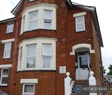 Studio to rent - Photo 6