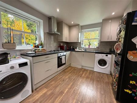 Harlow, Essex - Photo 5