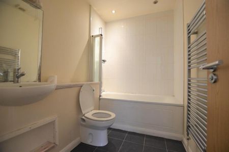 1 bedroom flat to rent - Photo 5
