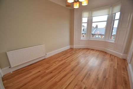 2 bed flat to rent in Clarkston Road, Glasgow, G44 - Photo 4