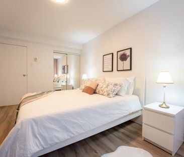 5555 Trent Avenue apartment — Côte Saint-Luc, QC (1-Bedroom) - 1 Bedroom - Photo 6