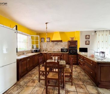 6 room luxury Detached House for rent in Mutxamel, Spain - Photo 4