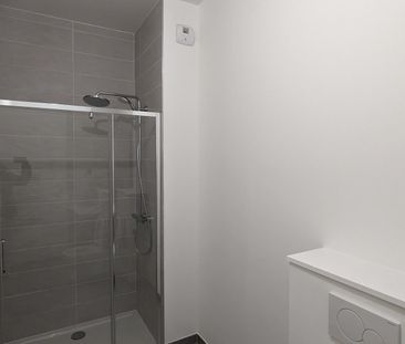 location Appartement F2 DE 49.35m² À CLICHY - Photo 6