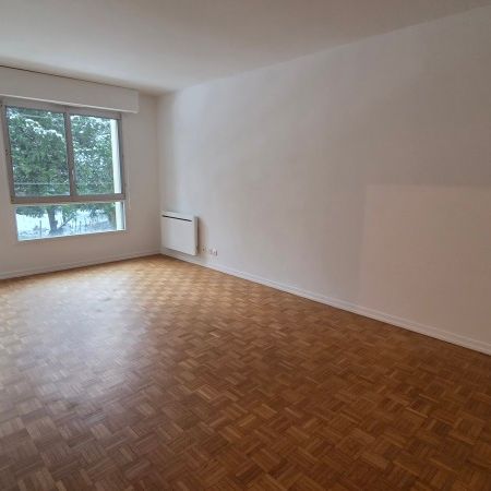 Location Appartement 2 pièces 53m² ST JEAN DE BRAYE 45800 - Photo 1