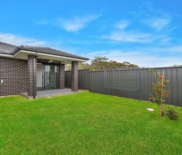 Beautiful Built Home with Alfresco Living! - Photo 5