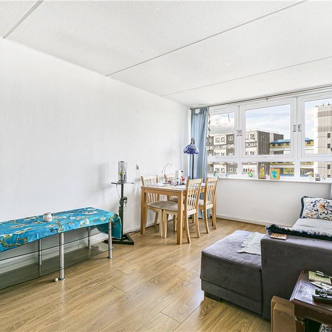 Charlotte Despard Avenue, London, SW11 5HW - Photo 1