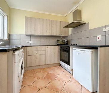 32 Ainsworth Drive, Belfast, BT13 3EJ - Photo 6
