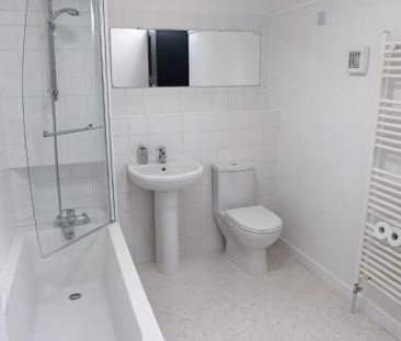 Woodstock Road, Belfast, BT6 9DP - Photo 5