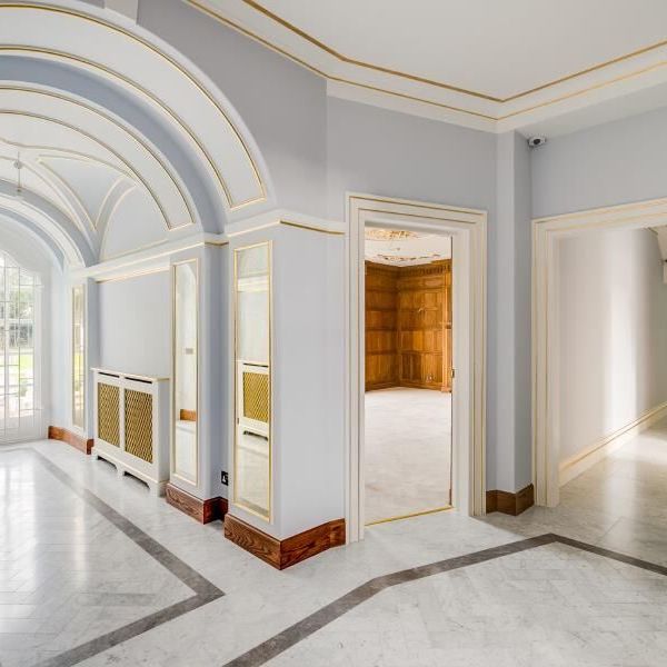 12 Bedroom Detached To Let - Photo 1