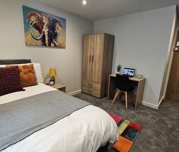 7 bedroom semi-detached house to rent - Photo 6