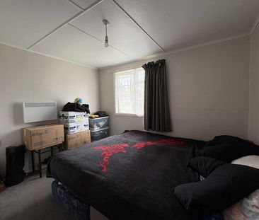 Three Bedroom Property for Rent in Tokoroa - Photo 6