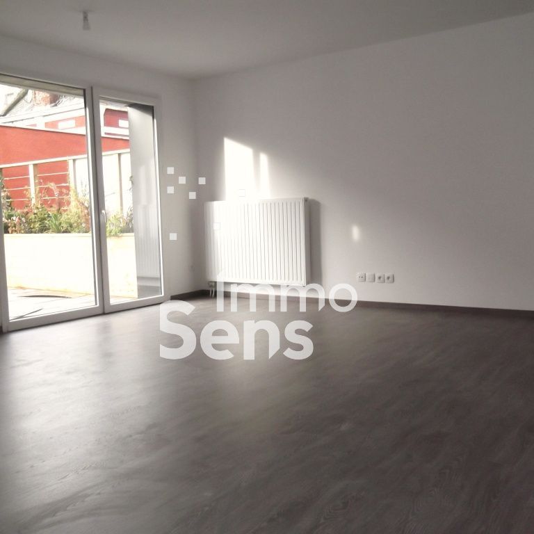 Location appartement - Lille GAMBETTA / WAZEMMES - Photo 1